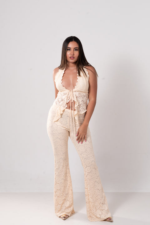 Conjunto encaje crema