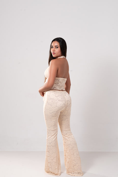 Conjunto encaje crema